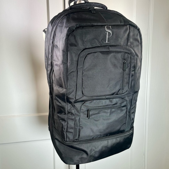 Sole Premise Backpack For Shoes, Clothes, Laptop And Camera NWOT - Picture 4 of 13